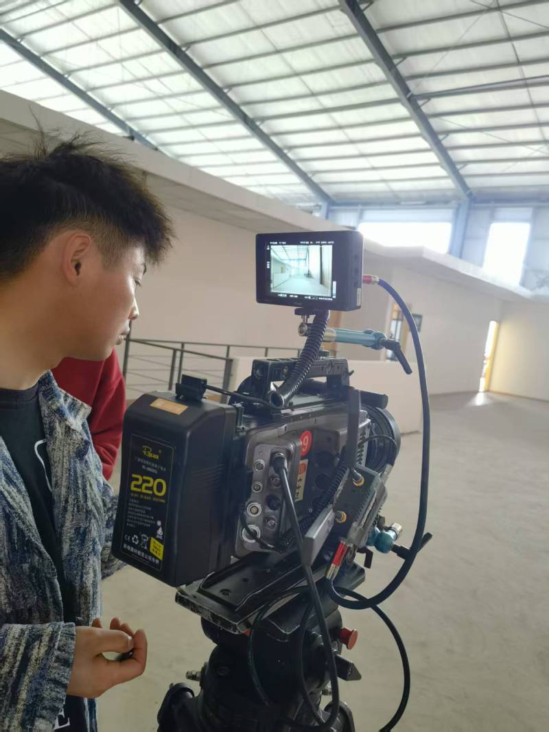 创新驱动，智领未来——潜江市TVC与广告片拍摄制作的创新实践